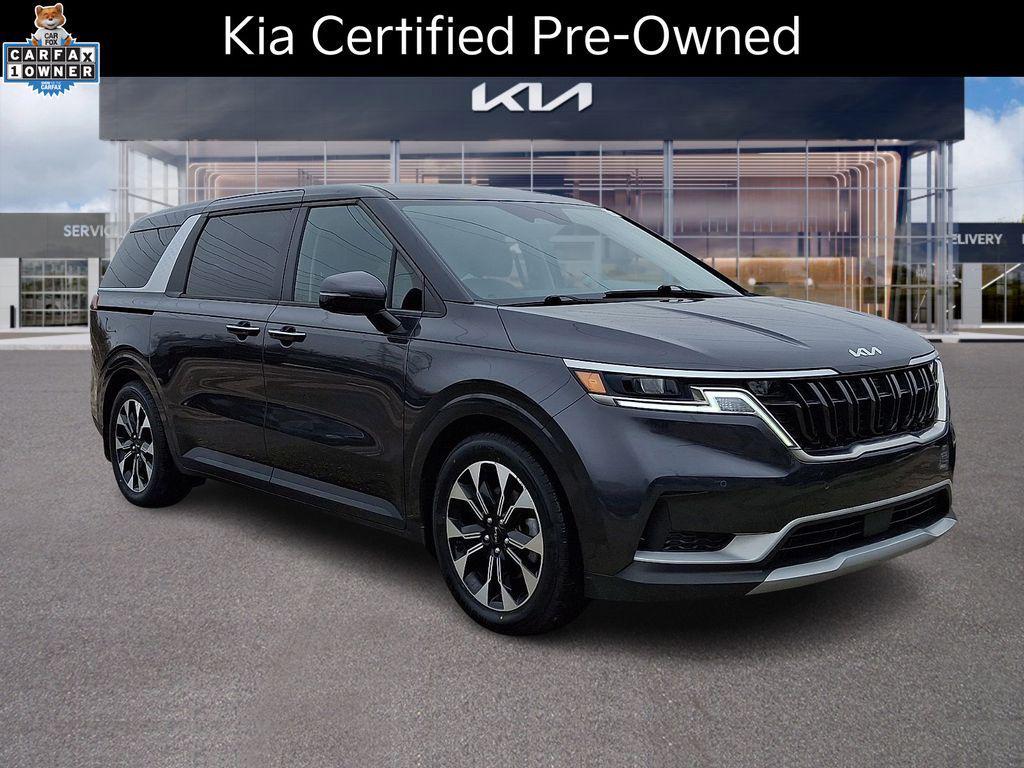 used 2023 Kia Carnival car, priced at $31,562
