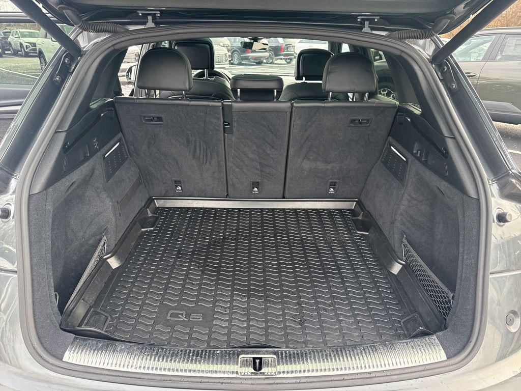 used 2020 Audi SQ5 car, priced at $28,767