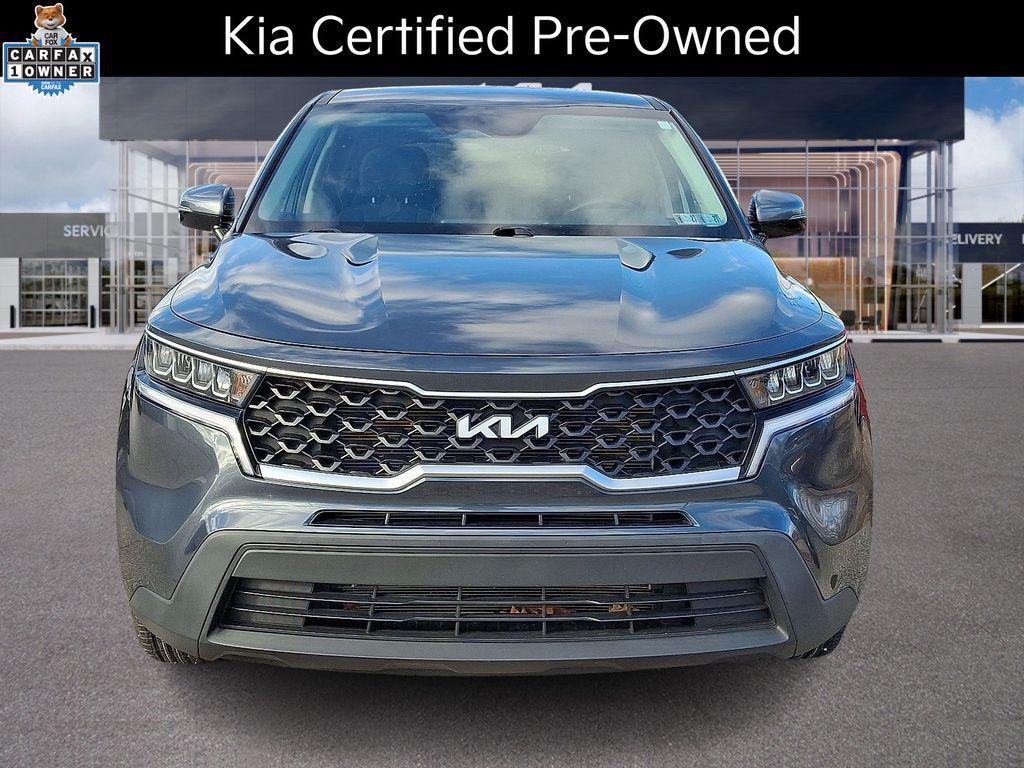used 2022 Kia Sorento car, priced at $22,889