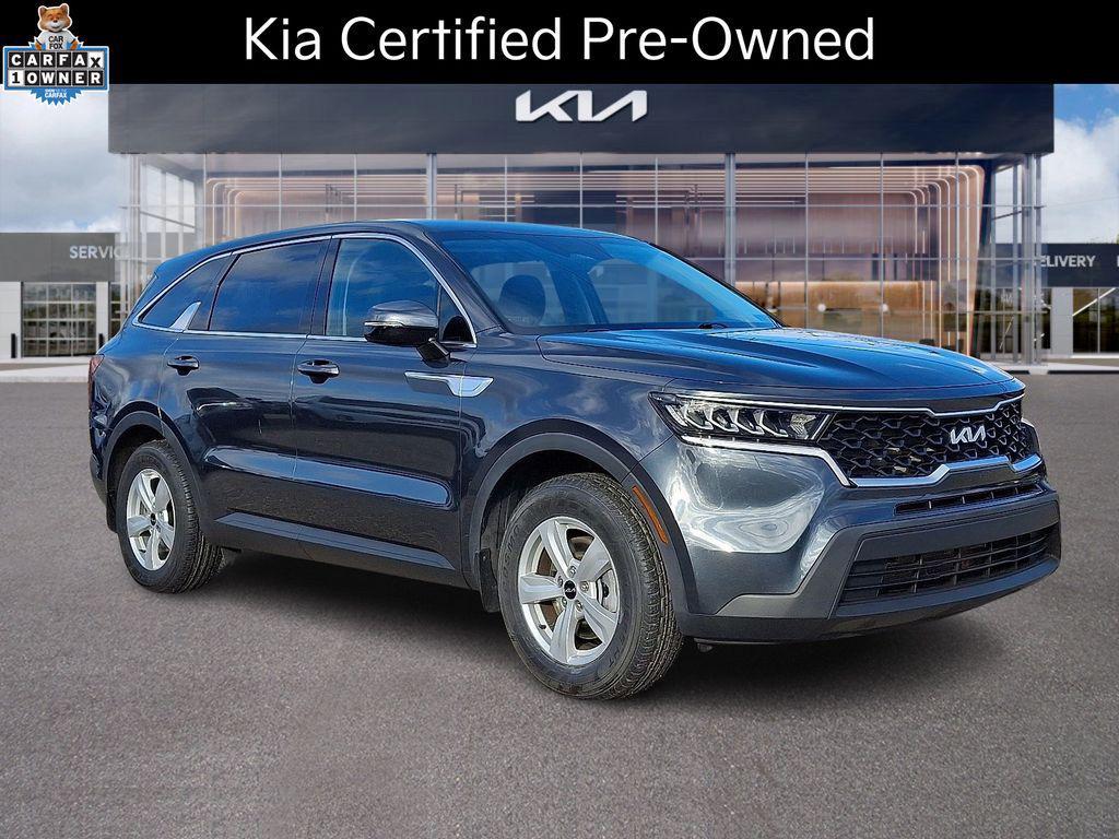 used 2022 Kia Sorento car, priced at $22,889