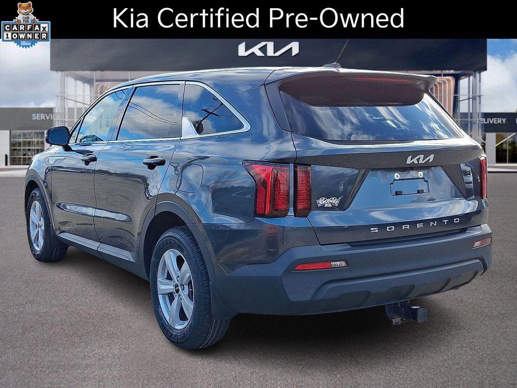 used 2022 Kia Sorento car, priced at $22,889