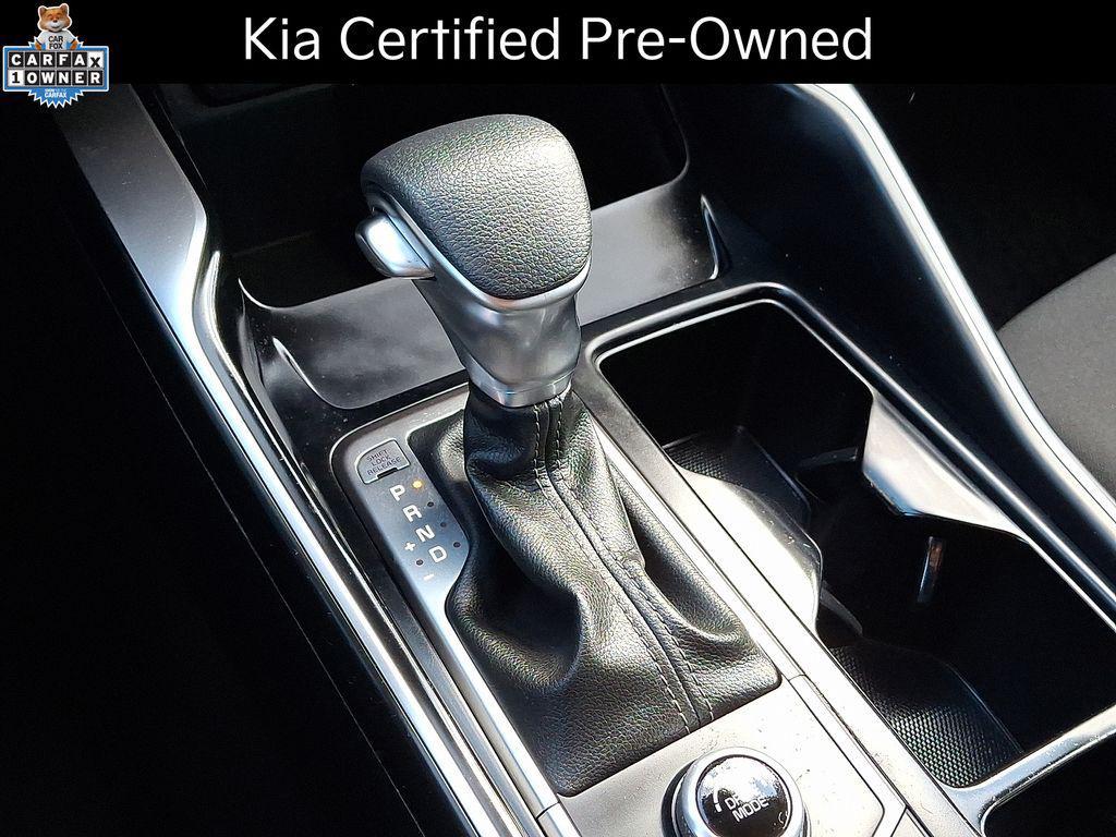 used 2022 Kia Sorento car, priced at $22,889