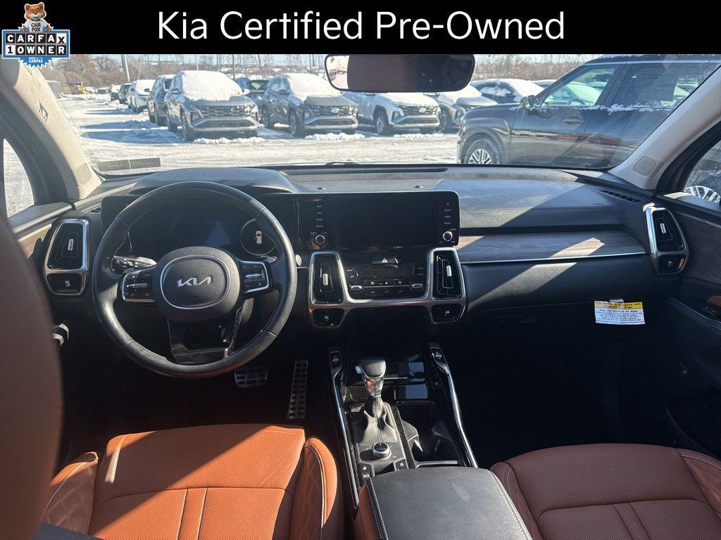 used 2023 Kia Sorento car, priced at $32,842