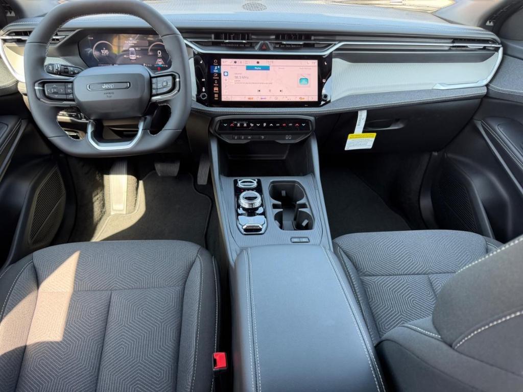 new 2026 Jeep Cherokee car, priced at $38,699