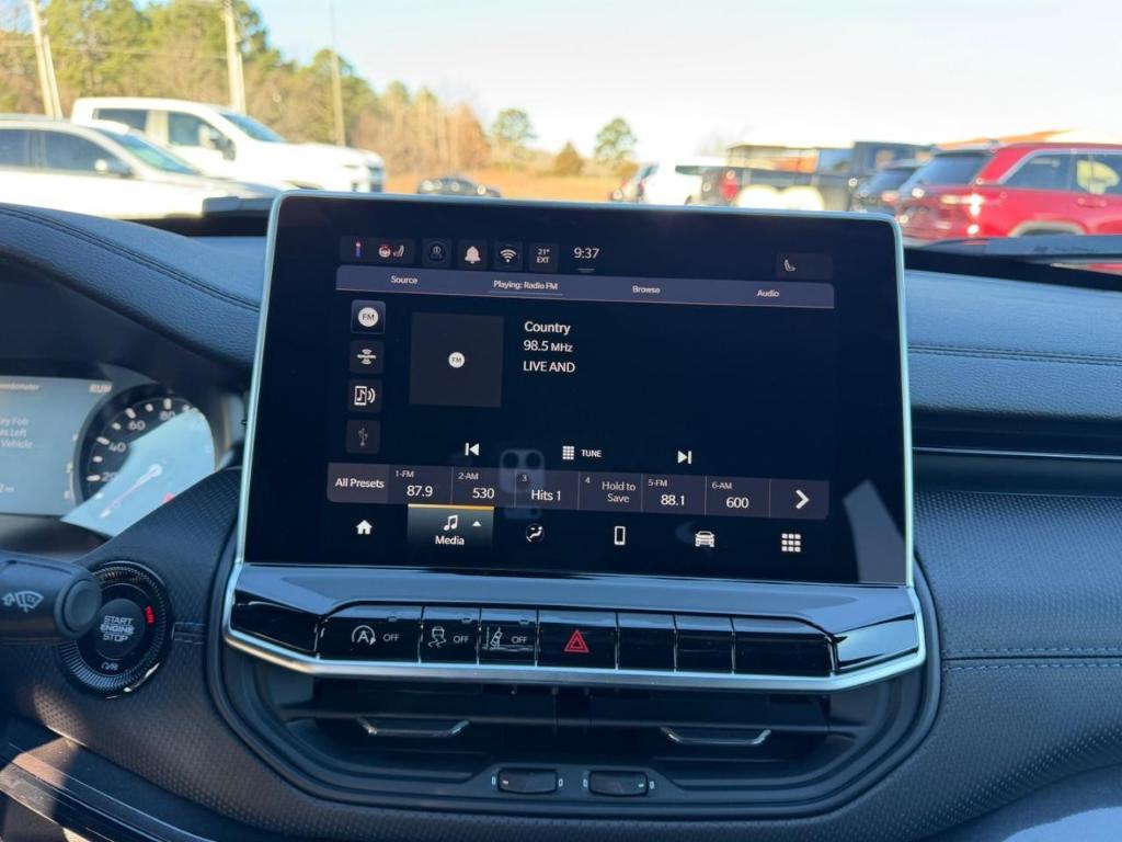 new 2026 Jeep Compass car, priced at $31,030