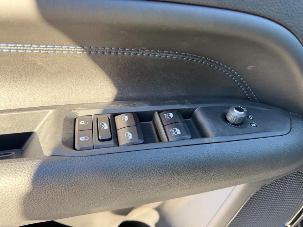 new 2026 Jeep Compass car, priced at $31,030