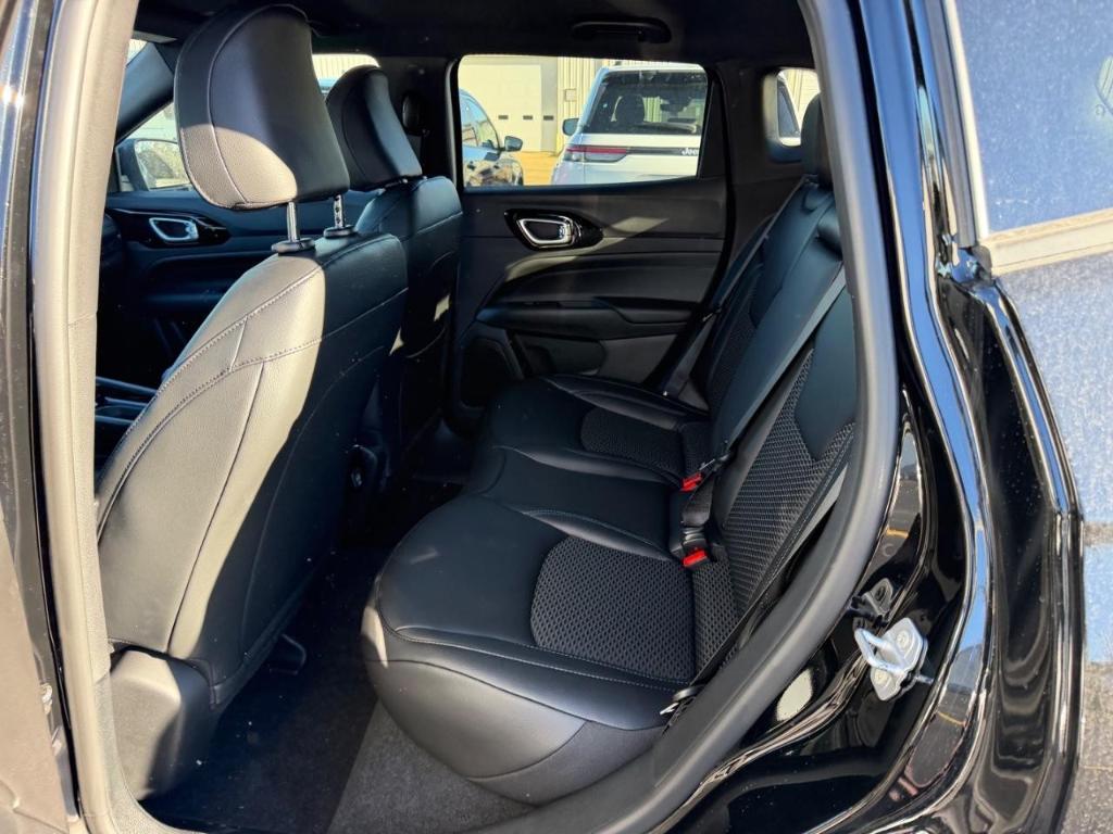 new 2026 Jeep Compass car, priced at $31,030