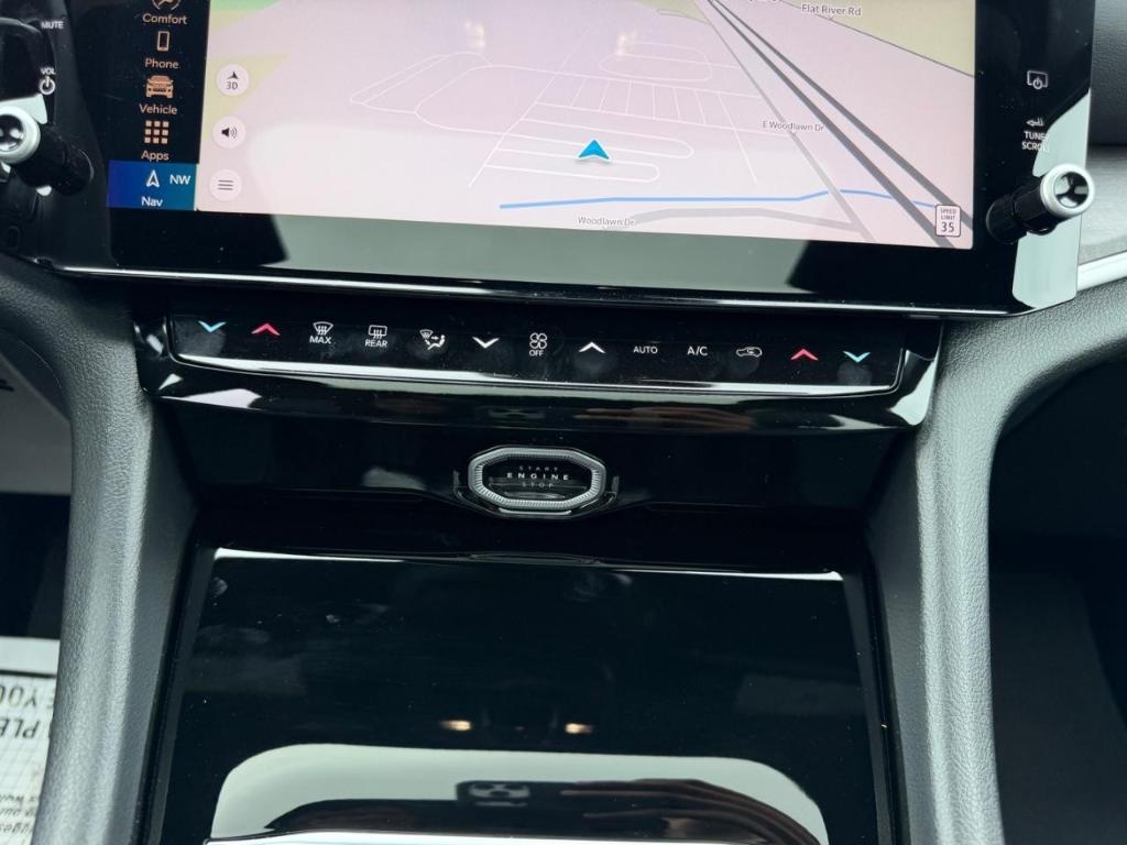 new 2026 Jeep Grand Cherokee car, priced at $49,405