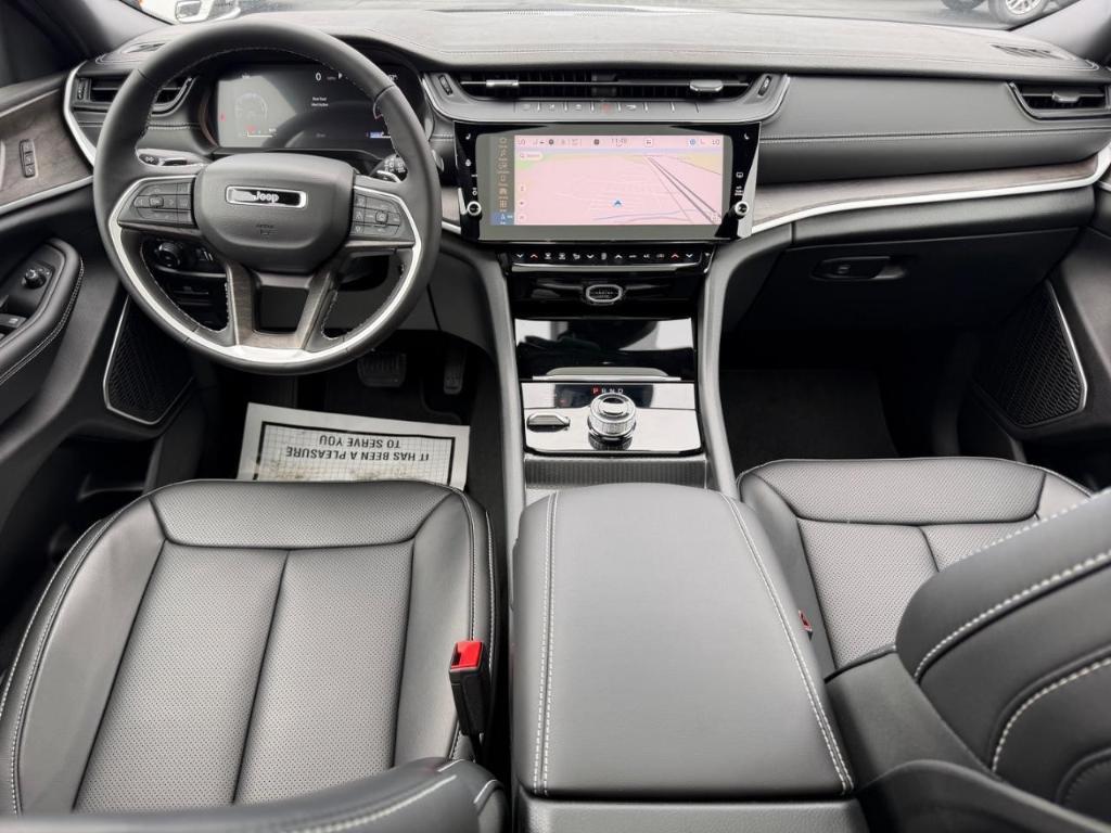 new 2026 Jeep Grand Cherokee car, priced at $49,405