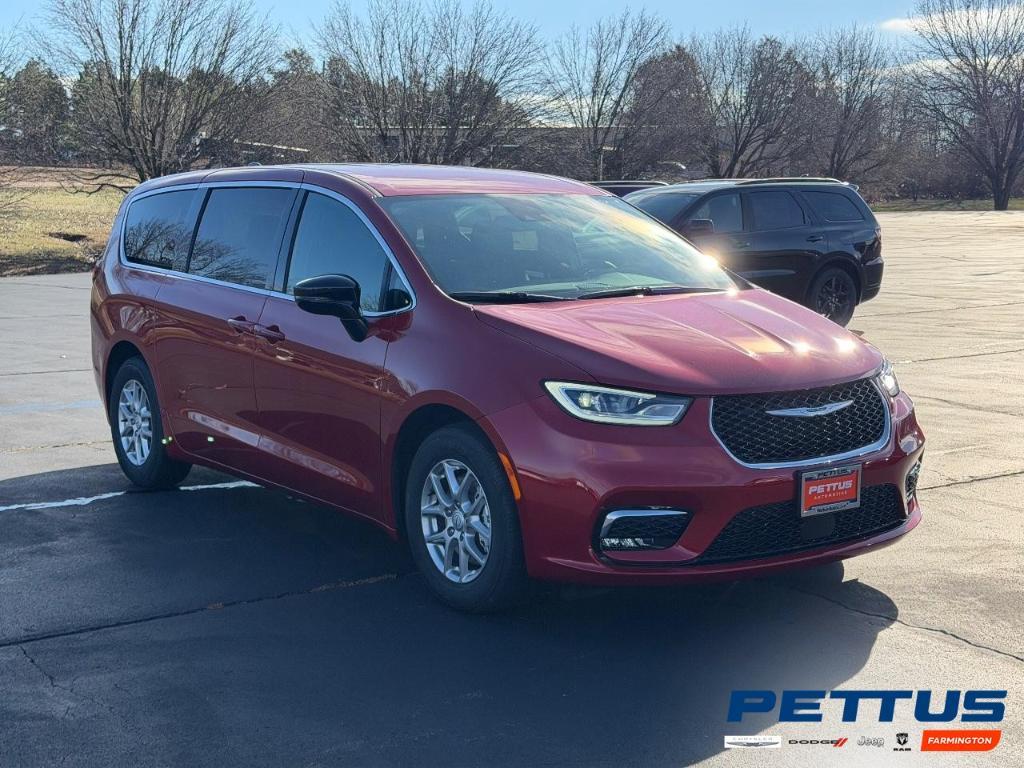 new 2026 Chrysler Pacifica car, priced at $39,495