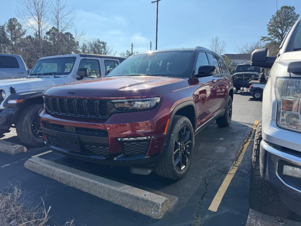 new 2025 Jeep Grand Cherokee L car, priced at $48,517