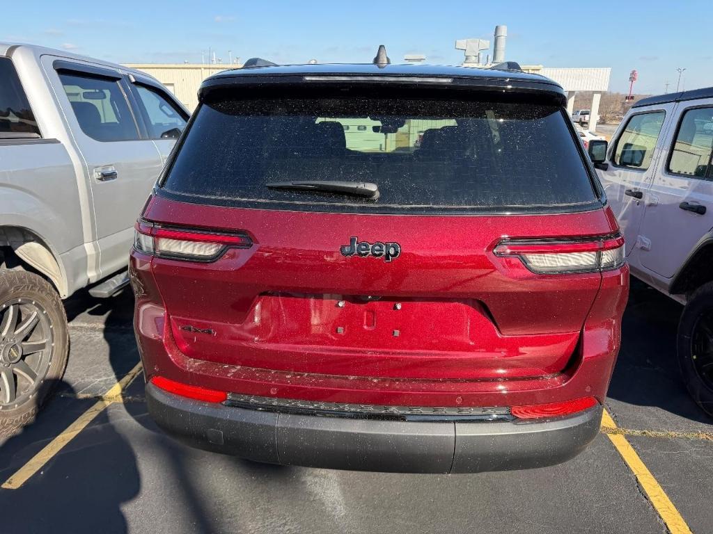 new 2025 Jeep Grand Cherokee L car, priced at $48,517