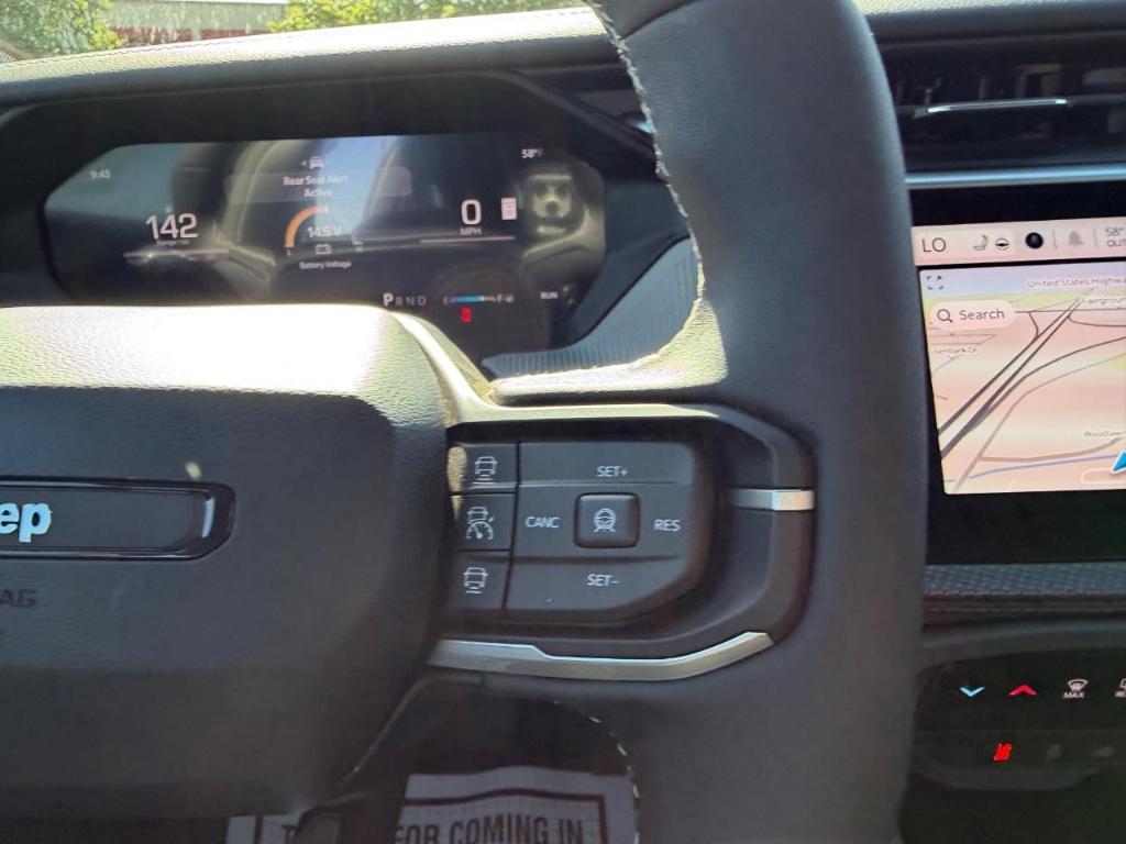new 2026 Jeep Cherokee car, priced at $42,117