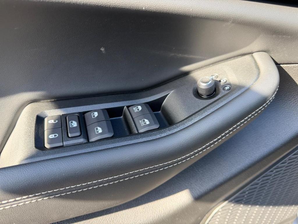 new 2025 Jeep Grand Cherokee car, priced at $39,920