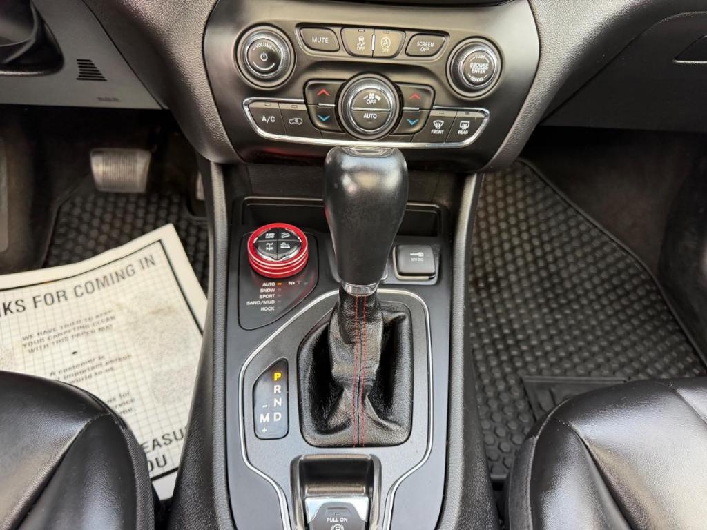 used 2020 Jeep Cherokee car, priced at $19,995