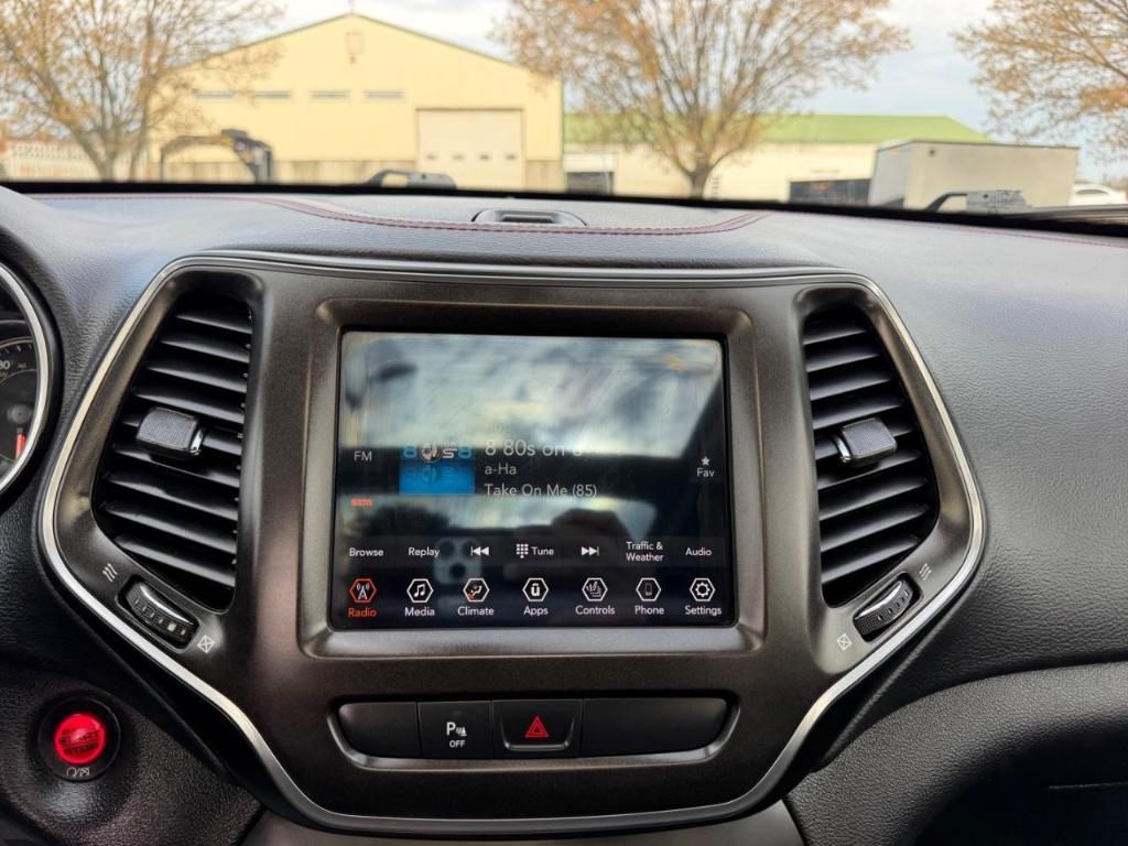 used 2020 Jeep Cherokee car, priced at $19,995