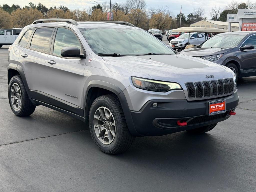 used 2020 Jeep Cherokee car, priced at $18,995