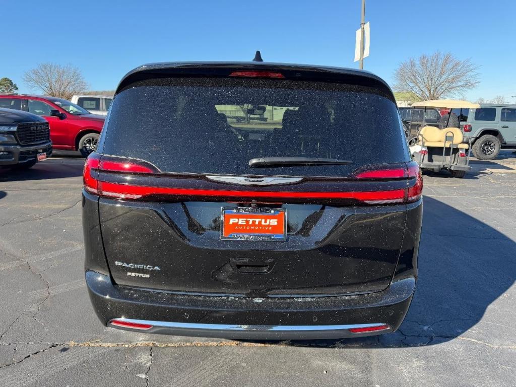 new 2026 Chrysler Pacifica car, priced at $39,563