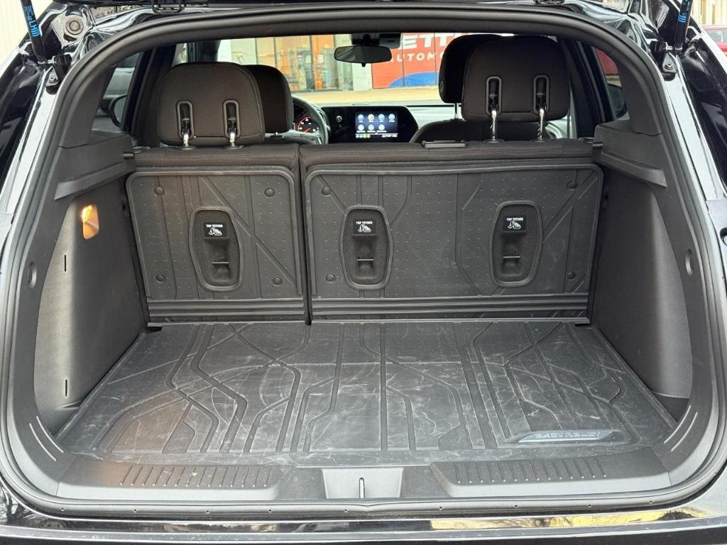 used 2025 Chevrolet Trax car, priced at $22,972