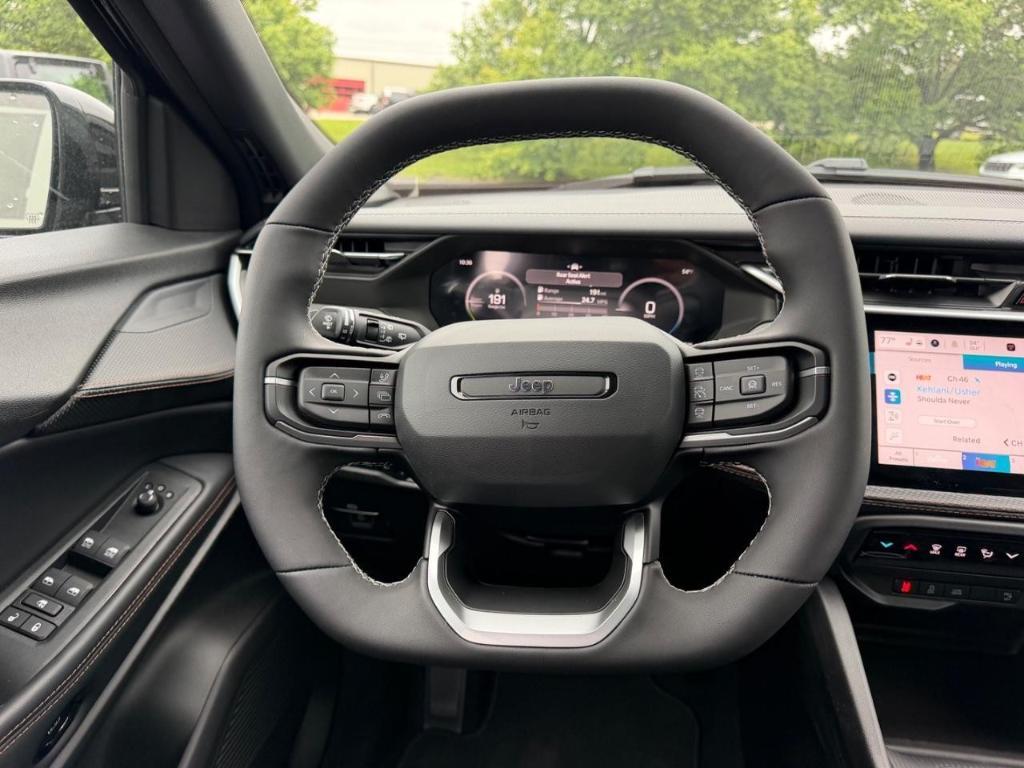 new 2026 Jeep Cherokee car, priced at $40,875
