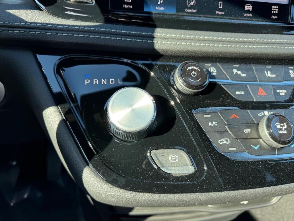 new 2026 Chrysler Pacifica car, priced at $38,795