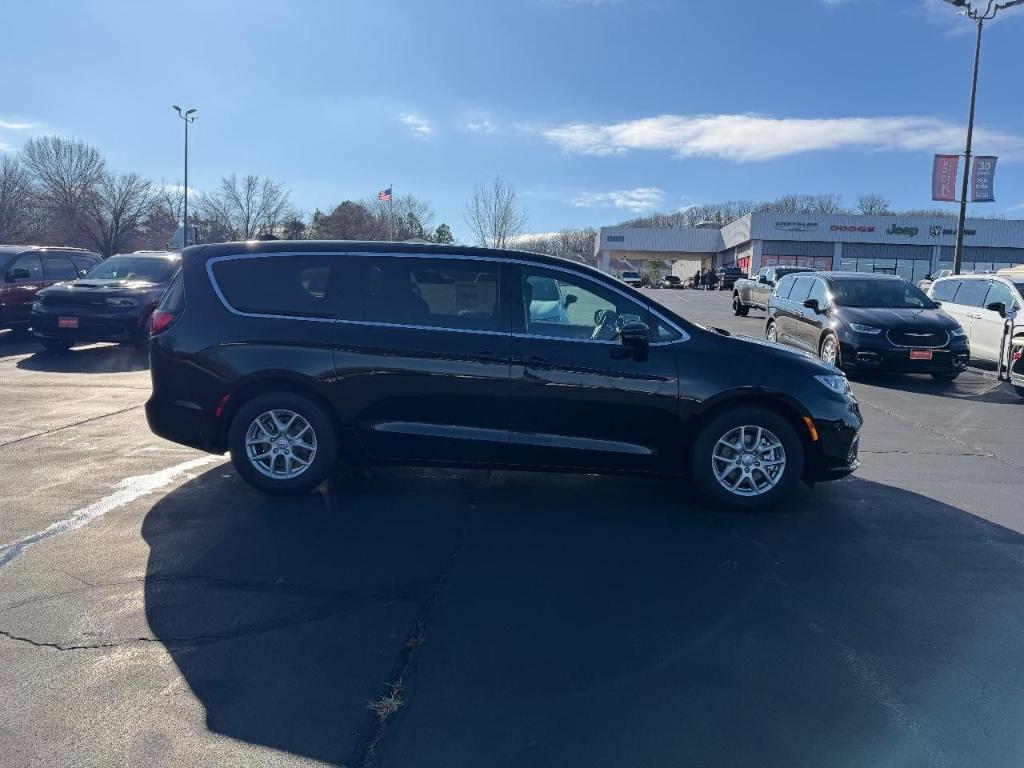 new 2026 Chrysler Pacifica car, priced at $38,795