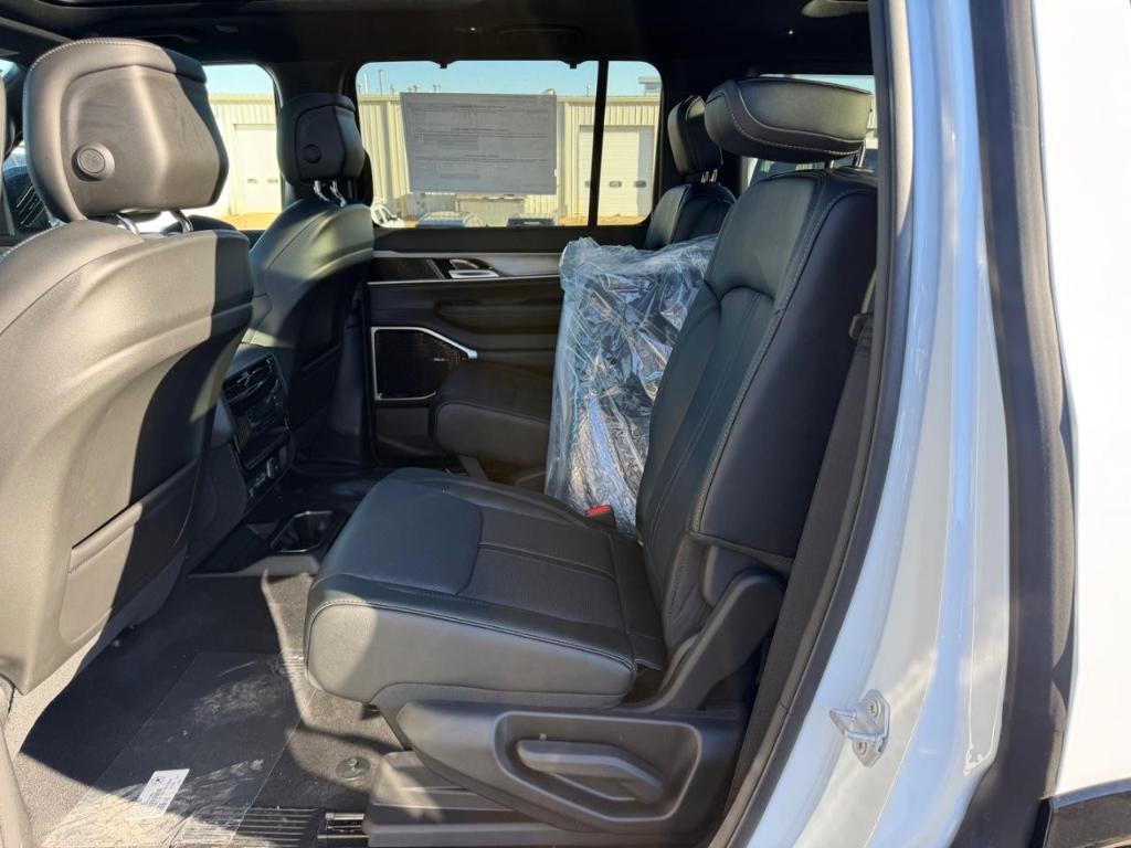 new 2026 Jeep Grand Wagoneer car, priced at $77,316