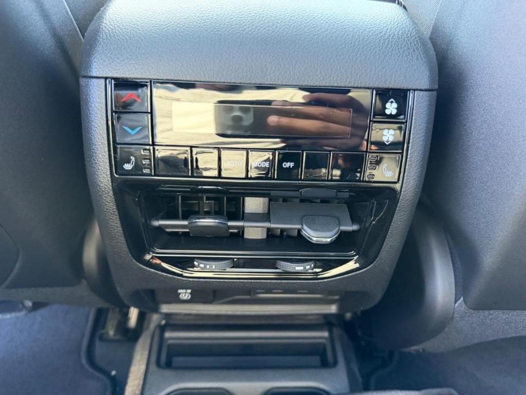 new 2026 Jeep Grand Cherokee L car, priced at $50,341