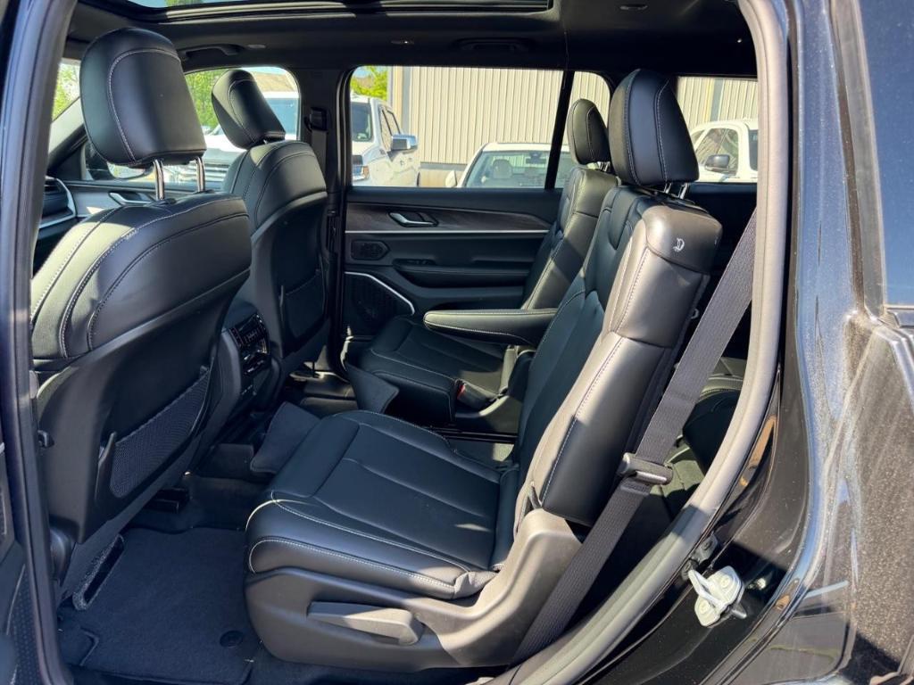 new 2026 Jeep Grand Cherokee L car, priced at $50,341