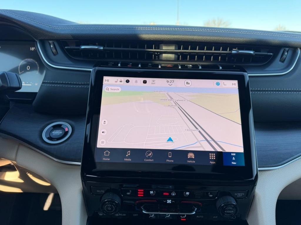 new 2025 Jeep Grand Cherokee L car, priced at $50,611