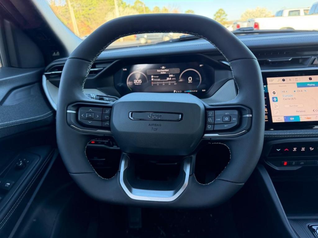 new 2026 Jeep Cherokee car, priced at $40,090