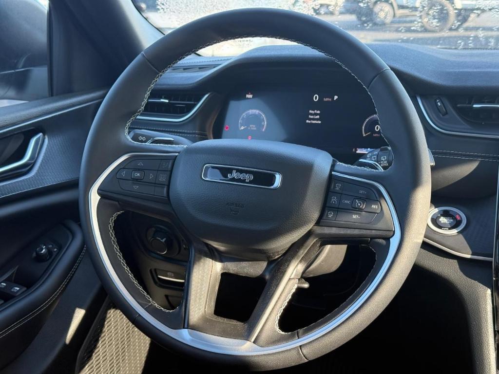 new 2025 Jeep Grand Cherokee L car, priced at $34,495