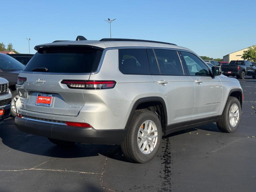 new 2025 Jeep Grand Cherokee L car, priced at $34,495
