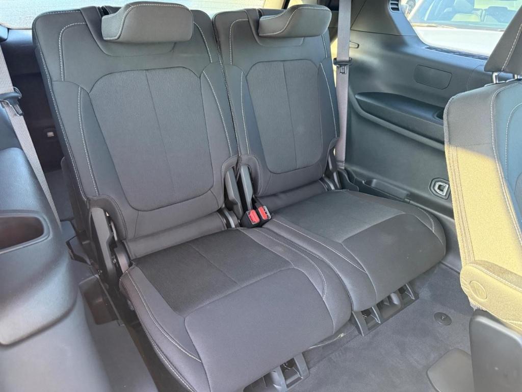 new 2025 Jeep Grand Cherokee L car, priced at $34,495