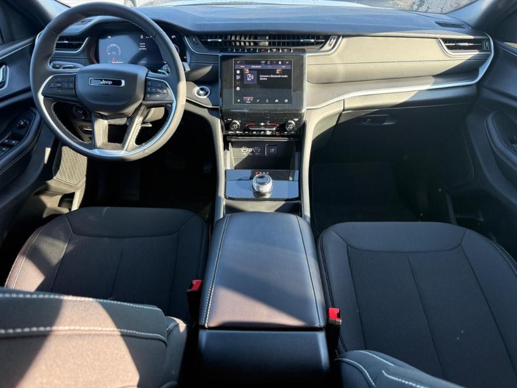 new 2025 Jeep Grand Cherokee L car, priced at $34,495