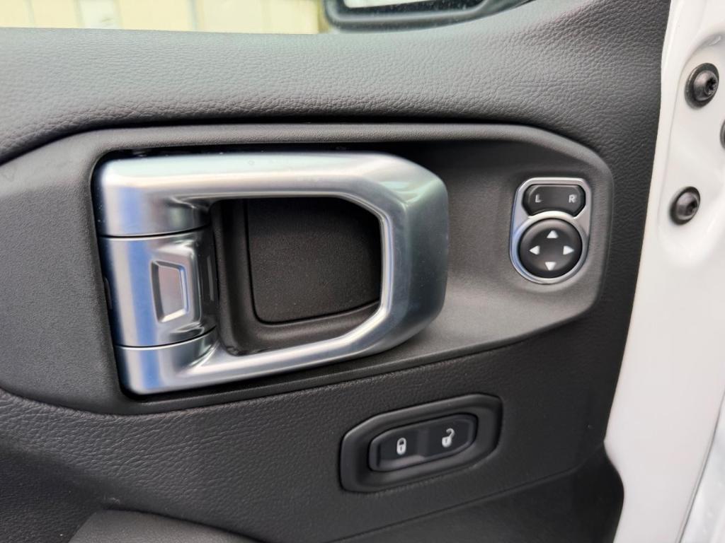 new 2026 Jeep Wrangler car, priced at $65,465