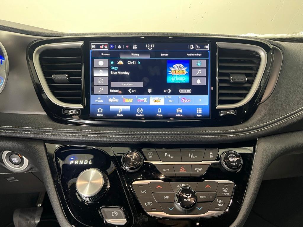 new 2026 Chrysler Pacifica car, priced at $49,543