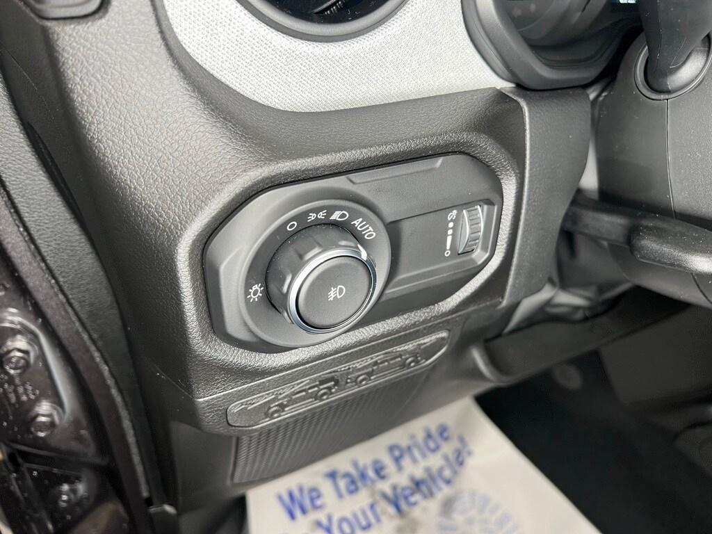 new 2026 Jeep Wrangler car, priced at $48,326