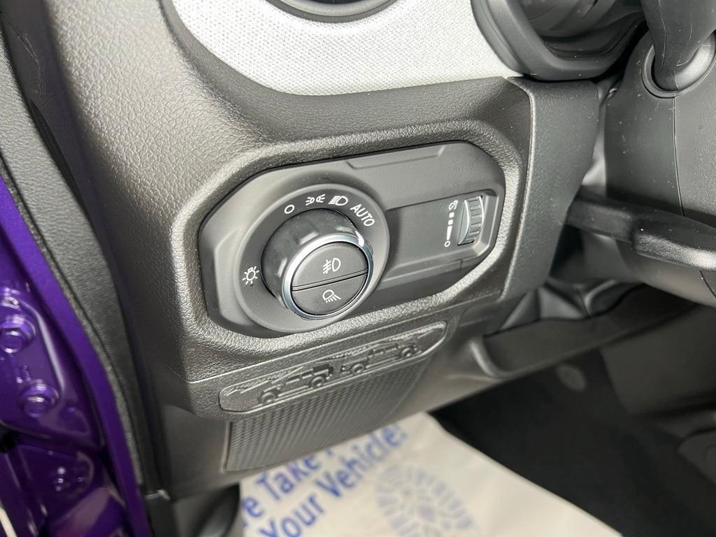 new 2026 Jeep Gladiator car, priced at $48,863