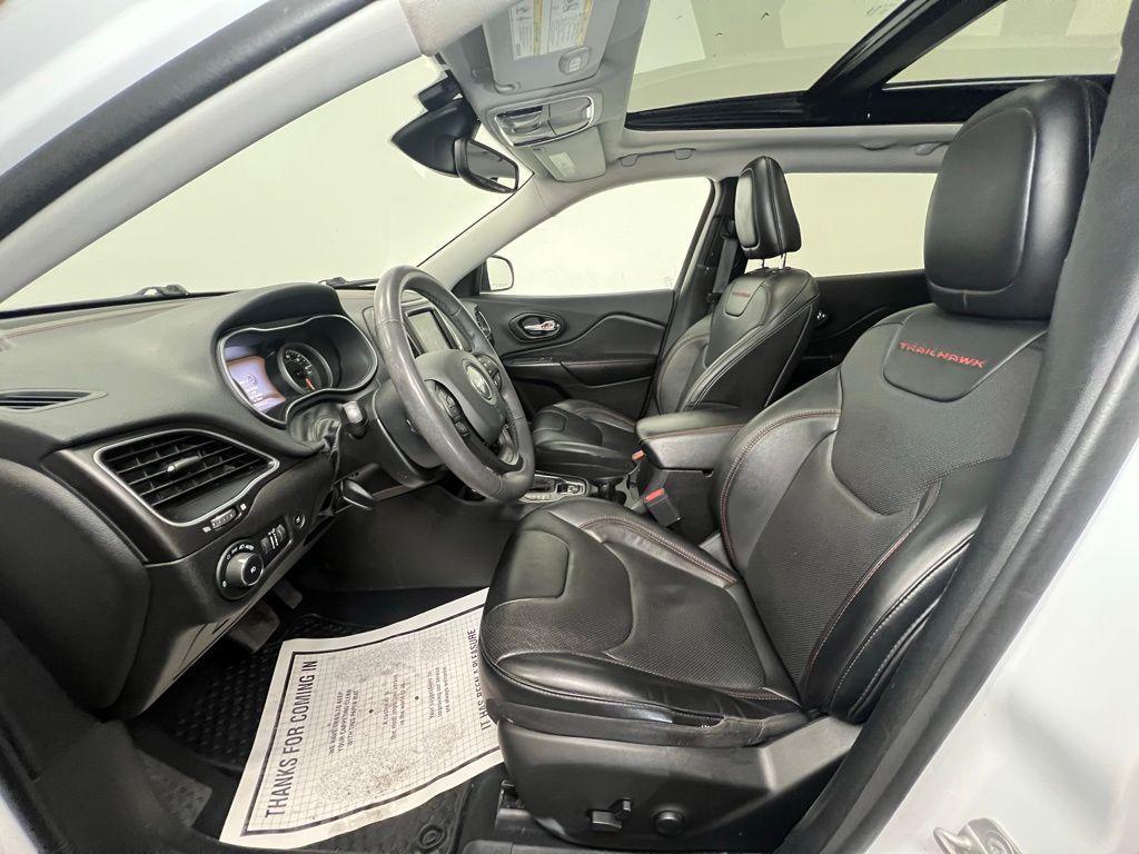 used 2022 Jeep Cherokee car, priced at $21,803