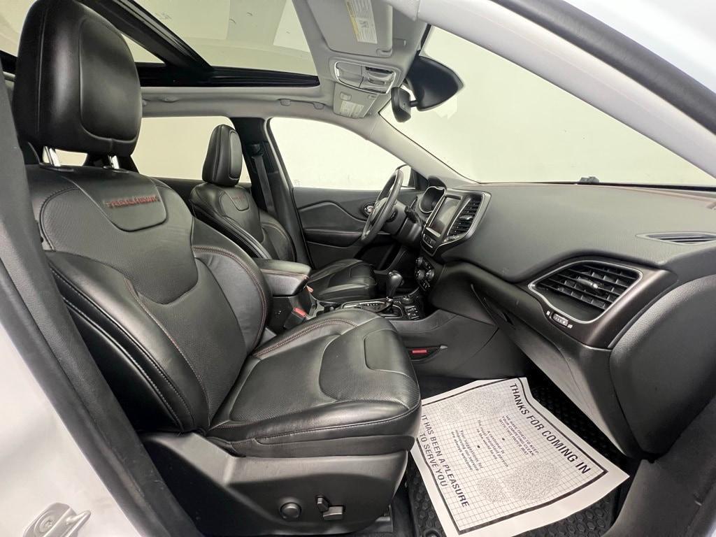 used 2022 Jeep Cherokee car, priced at $22,900