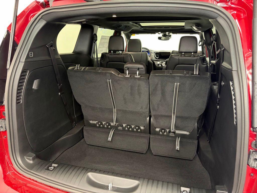 new 2026 Chrysler Pacifica car, priced at $51,691