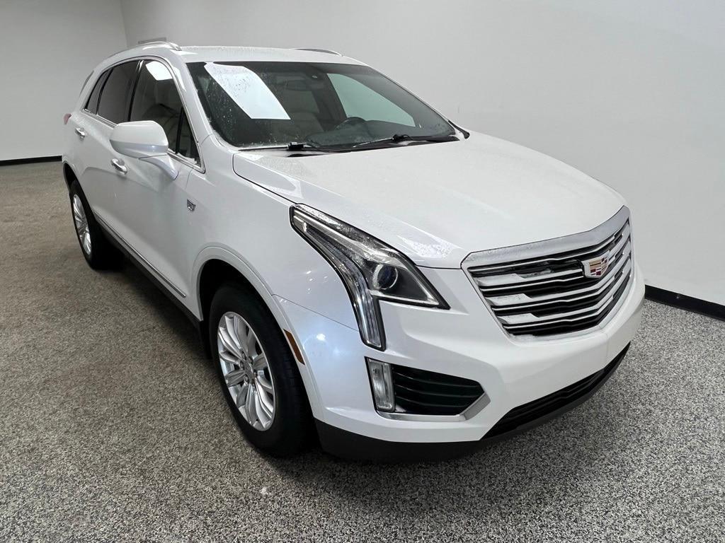 used 2019 Cadillac XT5 car, priced at $15,900
