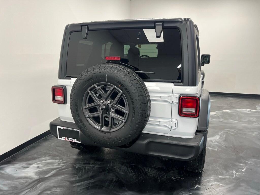 new 2026 Jeep Wrangler car, priced at $47,790