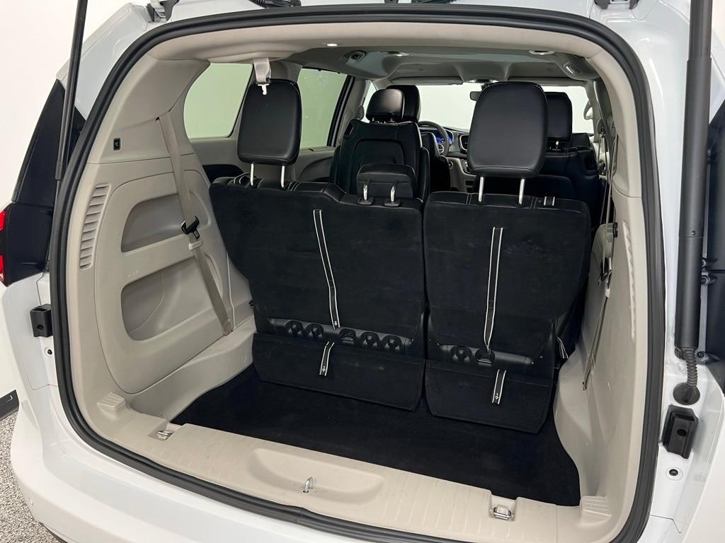 used 2024 Chrysler Pacifica car, priced at $29,900