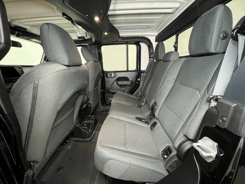 new 2026 Jeep Gladiator car, priced at $50,288