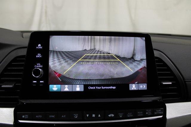 used 2025 Honda Odyssey car, priced at $41,662