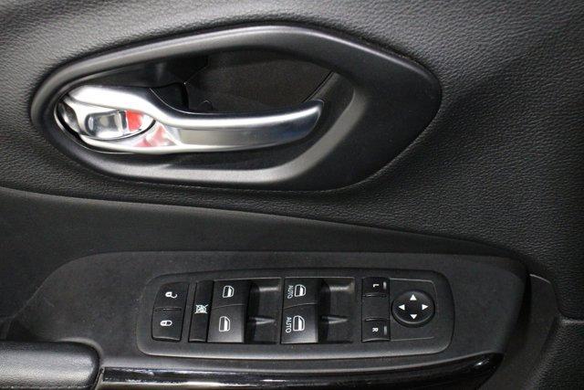 used 2021 Jeep Cherokee car, priced at $19,689