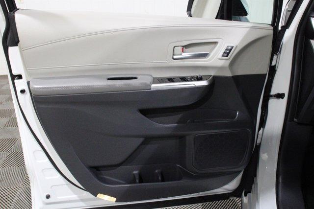 used 2023 Toyota Sienna car, priced at $51,669