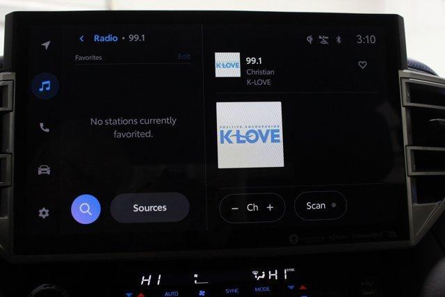 new 2024 Toyota Tundra car